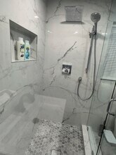 2525 NE 214th St in Miami, FL - Building Photo - Building Photo