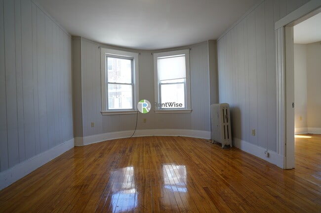 1681 Commonwealth Ave