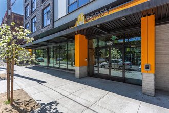 Derby Slabtown in Portland, OR - Foto de edificio - Building Photo