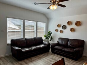 17807 Cappadocia Trl in Tomball, TX - Building Photo - Building Photo
