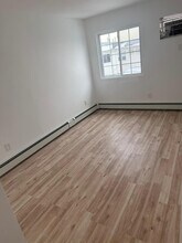 295 Ashford St in Brooklyn, NY - Building Photo - Building Photo