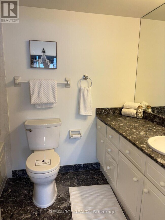 10 Guildwood Pkwy in Toronto, ON - Building Photo - Building Photo