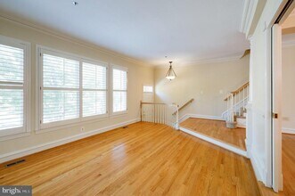 9708 Whitley Park Pl in Bethesda, MD - Building Photo - Building Photo