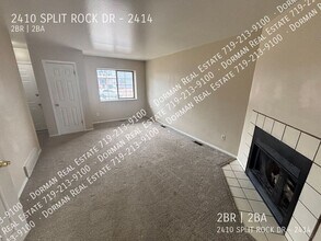 2410 Split Rock Dr in Colorado Springs, CO - Building Photo - Building Photo