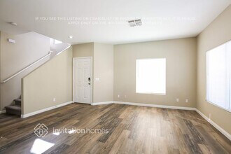 8418 Diamond Dust Dr in Las Vegas, NV - Building Photo - Building Photo