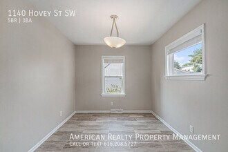 1140 Hovey St SW in Grand Rapids, MI - Building Photo - Building Photo