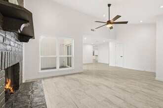 23326 Briarcreek Blvd in Spring, TX - Building Photo - Building Photo