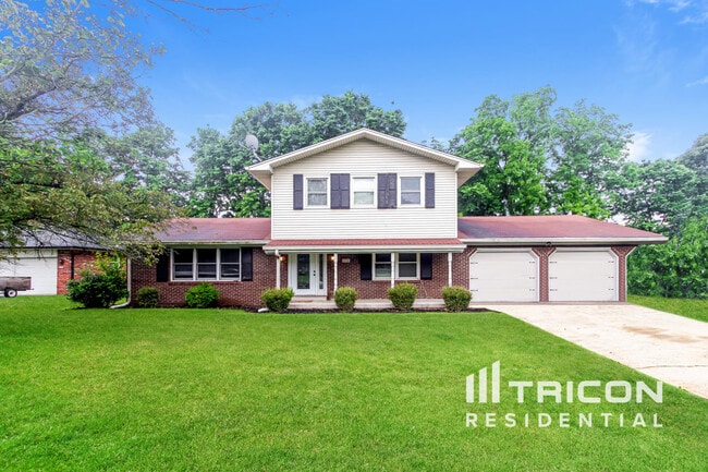 property at 806 Leisure Ln
