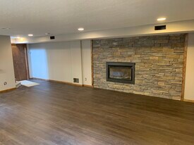 6122 Penn Ave S in Minneapolis, MN - Building Photo