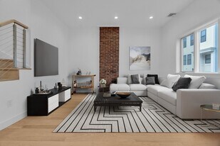 23 Haynes St in Boston, MA - Building Photo