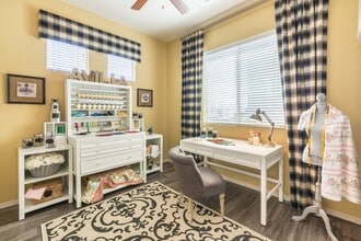 Palm Valley Villas in Goodyear, AZ - Foto de edificio - Building Photo