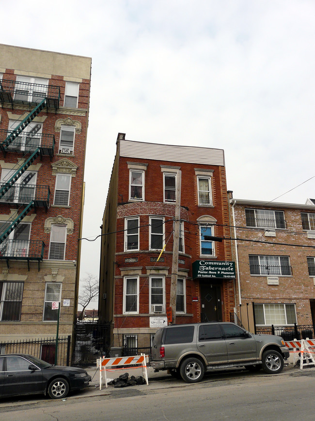 671 Cauldwell Ave in Bronx, NY - Building Photo - Building Photo