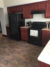 3405 Fairmount Blvd in Cleveland Heights, OH - Foto de edificio - Building Photo