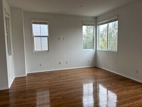 625 Savi Dr in Corona, CA - Building Photo - Building Photo