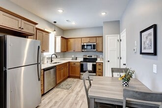 109 Willow Cascades Trl in Mankato, MN - Building Photo - Building Photo