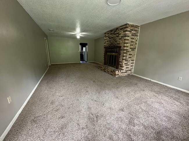 1950 Midyette Ct in Tallahassee, FL - Building Photo - Building Photo