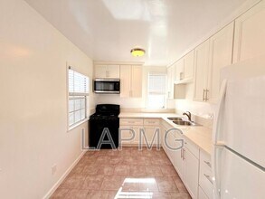 4080-4084 Leimert Blvd in Los Angeles, CA - Building Photo - Building Photo