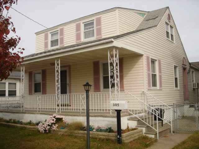 305 E 20th St in North Wildwood, NJ - Building Photo