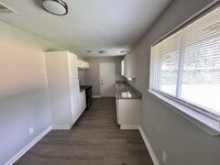 11122 Dalebrook Dr in Houston, TX - Building Photo - Building Photo