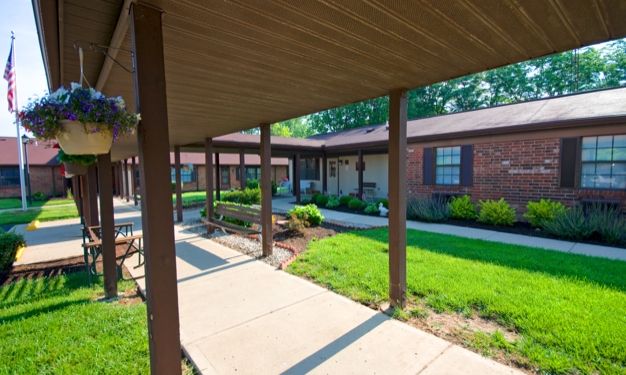 Englewood Village in Englewood, OH - Building Photo