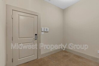 4244 Chouteau Ave in St. Louis, MO - Building Photo - Building Photo