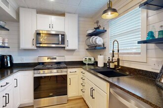 512 Camp Ct in College Station, TX - Building Photo - Building Photo