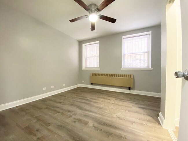 4031 N Kenmore Ave in Chicago, IL - Building Photo - Building Photo