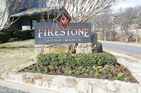 Westdale Hills Firestone in Hurst, TX - Foto de edificio - Building Photo