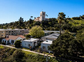 4707 N. Figueroa St in Los Angeles, CA - Building Photo - Interior Photo