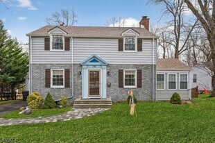 141 Passaic Ave in Summit, NJ - Building Photo