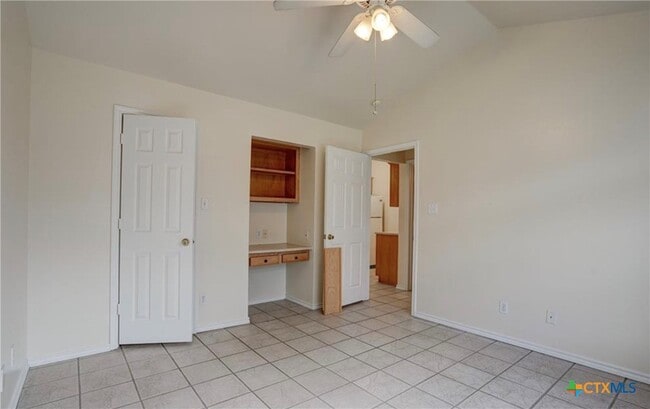 property at 427 Lindsey St