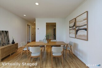 105 Harbor Dr in Stamford, CT - Building Photo - Building Photo