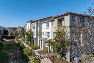 18002 Monterey St in Morgan Hill, CA - Building Photo - Building Photo