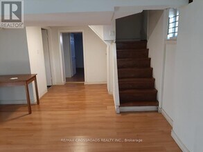 68 Marchington Cir in Toronto, ON - Building Photo - Building Photo