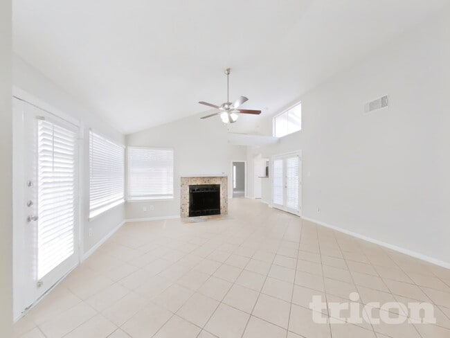 6615 Laurel Glen Dr in Katy, TX - Building Photo - Building Photo