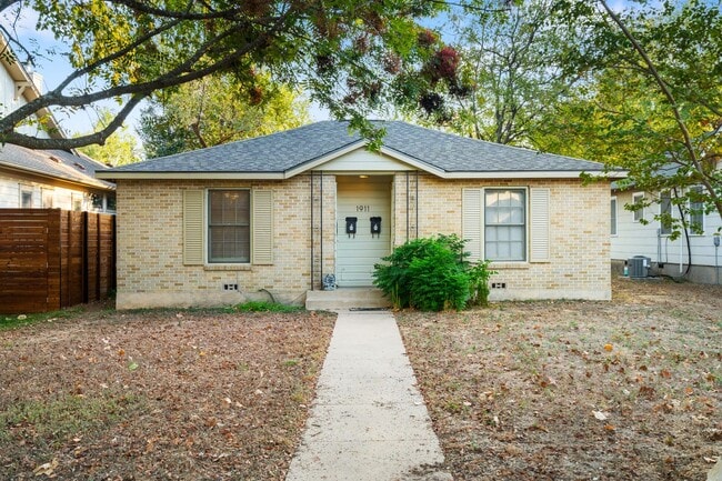 property at 1911 W 38th St