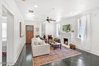 2575 Dellwood Ave in Jacksonville, FL - Building Photo - Building Photo