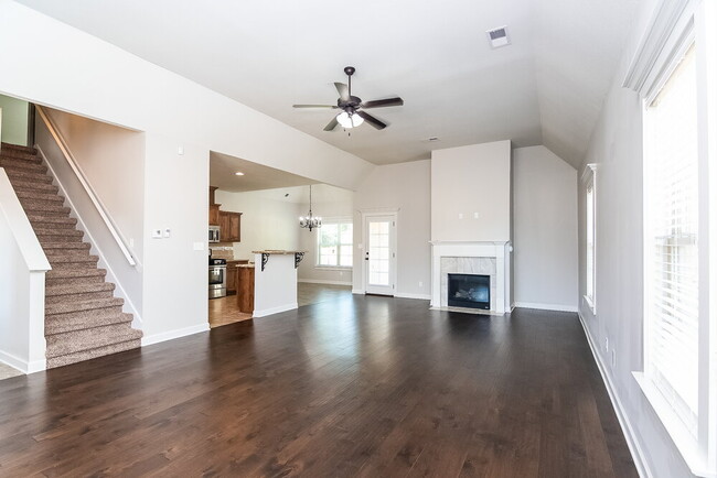 2674 Champion Hills Dr in Southaven, MS - Building Photo - Building Photo