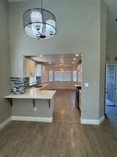 7625 Canyon Clover Dr in Bakersfield, CA - Building Photo - Building Photo