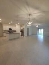 36362 Flats St in Zephyrhills, FL - Building Photo - Building Photo