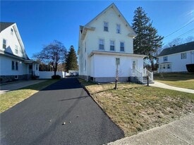 28 Chester Ave in Westerly, RI - Building Photo