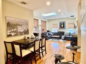 304 Washington St in Hoboken, NJ - Building Photo - Building Photo