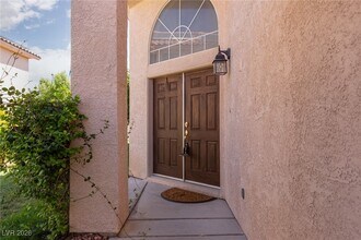 3704 Mountain Waters St in Las Vegas, NV - Building Photo - Building Photo