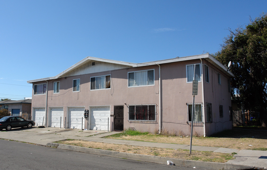 101 S 15th St in Richmond, CA - Building Photo