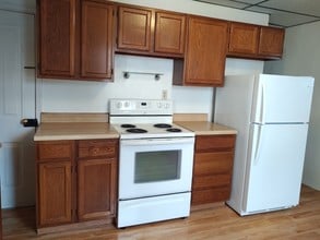 13 Cameron Ave, Unit 13A in Hummelstown, PA - Foto de edificio - Building Photo