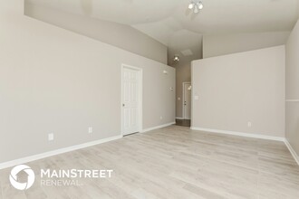 1023 Ruth Dr in Edgewater, FL - Building Photo - Building Photo