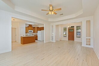 113 Perimeter Pl in Freeport, FL - Building Photo - Building Photo