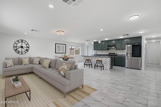 property at 1217 S 12th Ave