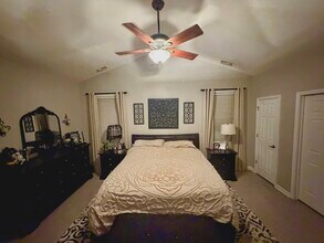 168 Pamlico Rd in Fletcher, NC - Foto de edificio - Building Photo