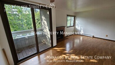 4201 Folker St in Anchorage, AK - Building Photo - Building Photo